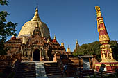 Bagan Myanmar. Dhammayazika pagoda. 